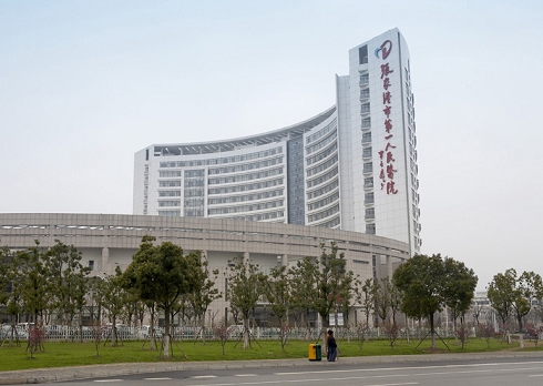 �żҸ��е�һ����ҽԺ